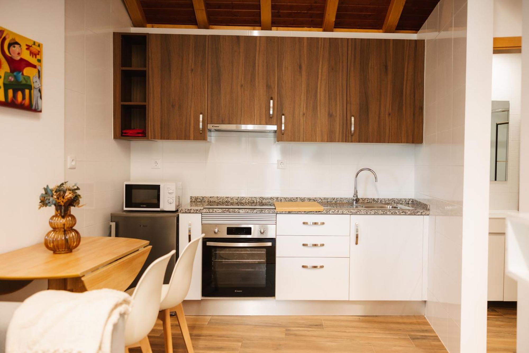 Alvarenga Apartments エクステリア 写真