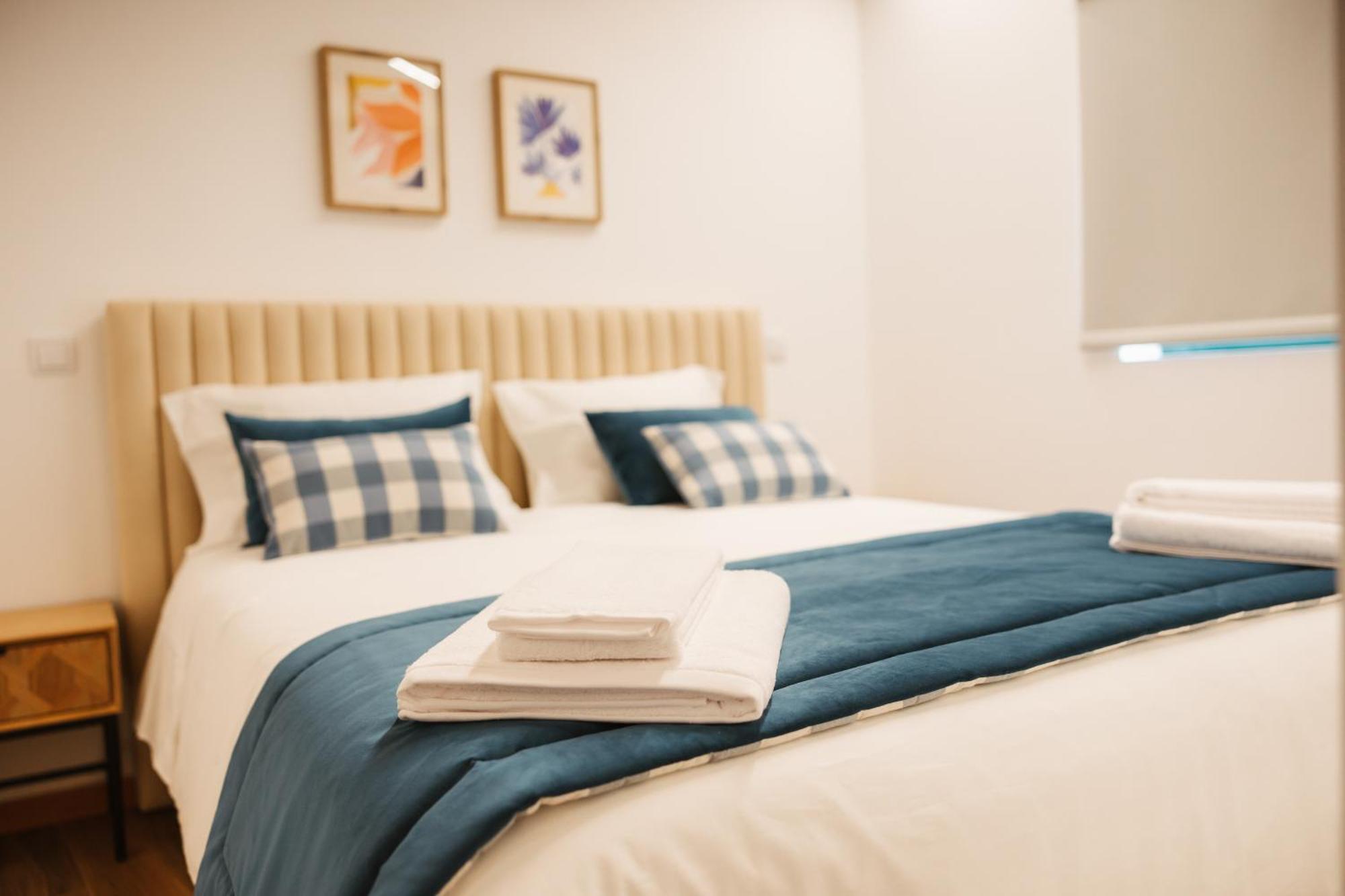 Alvarenga Apartments エクステリア 写真