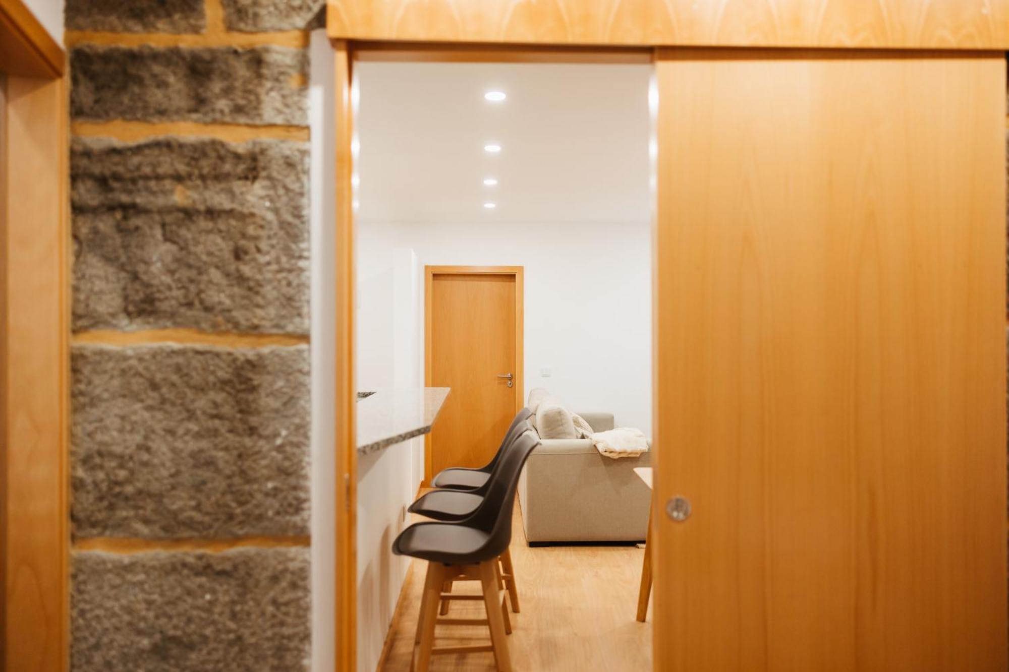 Alvarenga Apartments エクステリア 写真